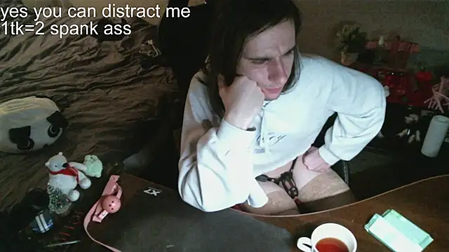 Snapshot of izilizi_23 chatting on 9, 12, 2024 izilizi 23 online show from 9, 12, 2024
