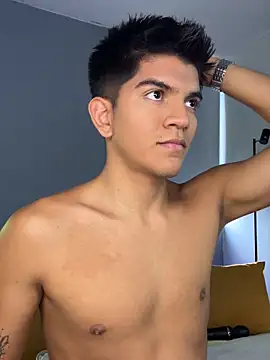 santiago 01 online show from 3, 2, 2026