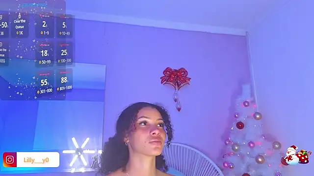 Snapshot of LillyDolls23 chatting on 29, 12, 2024 LillyDolls23 online show from 29, 12, 2024