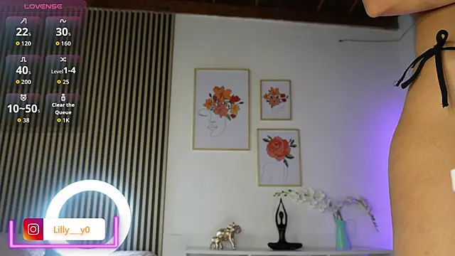 LillyDolls23 online show from 23, 11, 2025