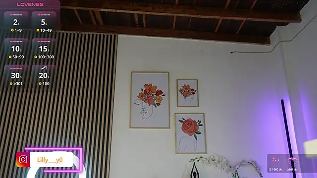 LillyDolls23 online show from 11, 1, 2026