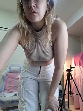 NaomiShimizu online show from 2, 6, 2026