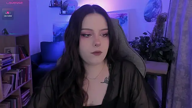 CoralineKeyns online show from 14, 2, 2026