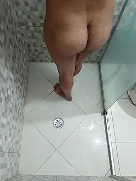 Nicolaskribeiro online show from 5, 10, 2025