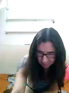 Cameron puppy online show from 7, 3, 2026