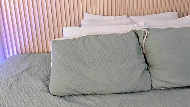 daiana curly online show from 14, 10, 2025