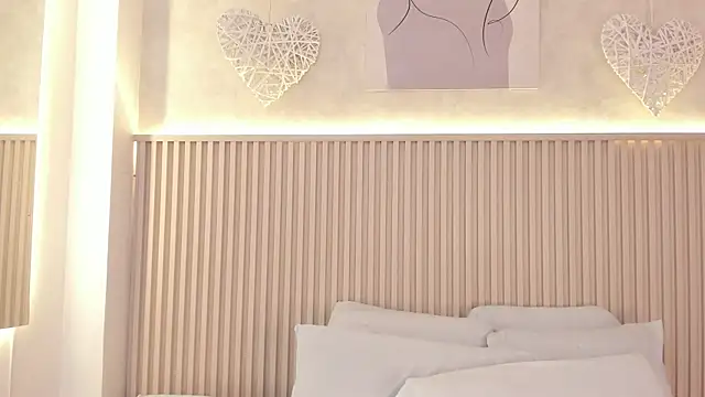 Snapshot of daiana_curly chatting on 22, 6, 2026 daiana curly online show from 22, 6, 2026