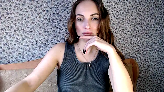 Tinadream20 online show from 5, 11, 2025