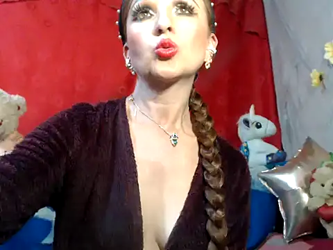 hottieperla online show from 17, 12, 2024