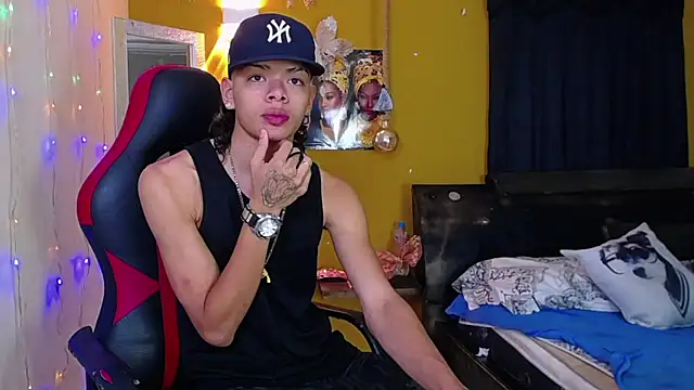 Snapshot of Harry_jhonsson chatting on 21, 12, 2024 Harry jhonsson online show from 21, 12, 2024