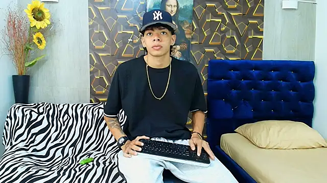 Snapshot of Harry_jhonsson chatting on 29, 4, 2026 Harry jhonsson online show from 29, 4, 2026