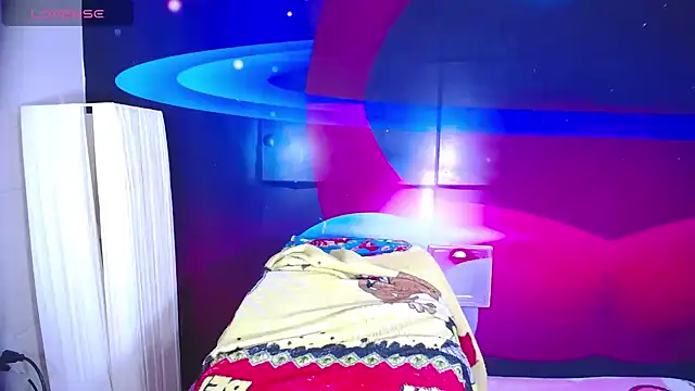 Cristalxxts online show from 13, 10, 2025