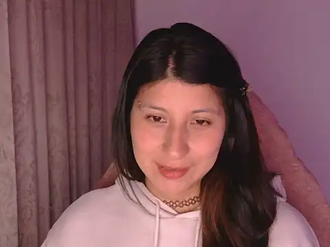 Snapshot of has_Zky chatting on 24, 5, 2026 has Zky online show from 24, 5, 2026