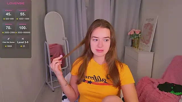 Snapshot of LovelyJessie chatting on 9, 1, 2026 LovelyJessie online show from 9, 1, 2026