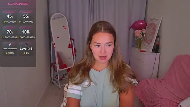 Snapshot of LovelyJessie chatting on 17, 2, 2026 LovelyJessie online show from 17, 2, 2026