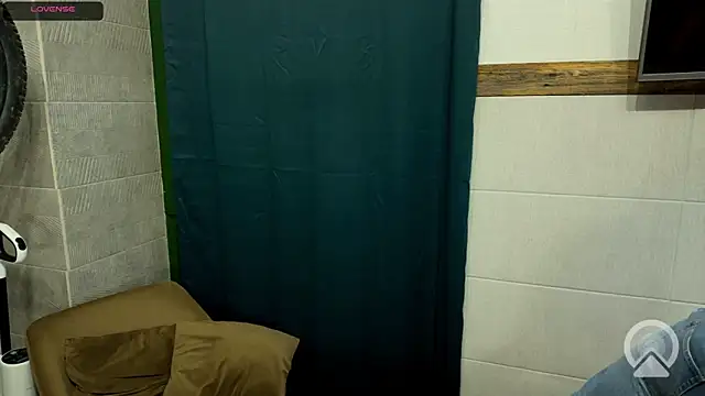 ericeric507 online show from 11, 10, 2025