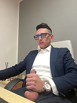 masterboss  online show from 23, 2, 2026