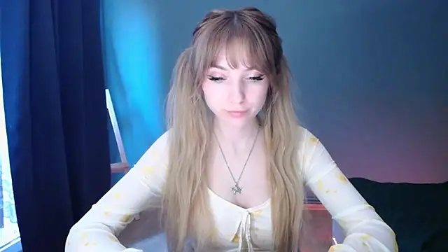 LuciaYoung online show from 21, 2, 2025