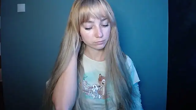 LuciaYoung online show from 29, 9, 2025