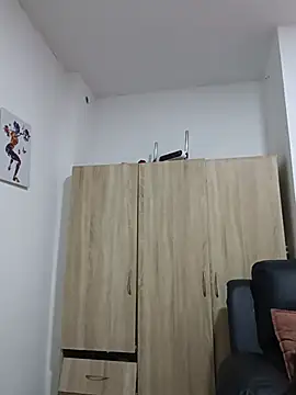 Snapshot of Issa_Km_ chatting on 14, 6, 2026 Issa Km online show from 14, 6, 2026