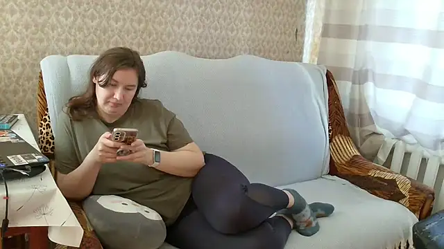 franceska blue online show from 17, 12, 2025