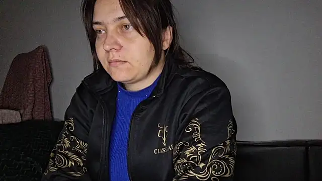 Cyndee Winter online show from 17, 10, 2025