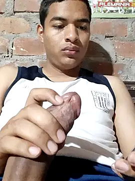 Snapshot of Blaximental2202 chatting on 17, 2, 2026 Blaximental2202 online show from 17, 2, 2026