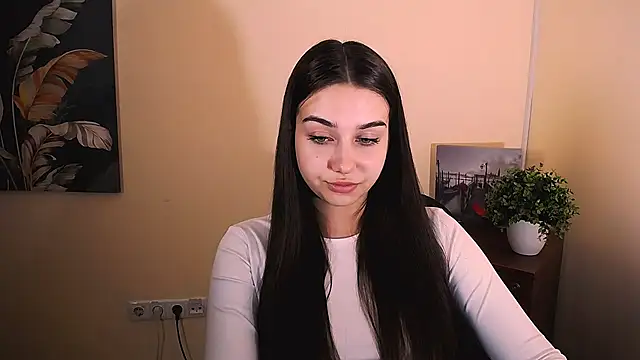 Snapshot of Lili_magic chatting on 14, 9, 2025 Lili magic online show from 14, 9, 2025