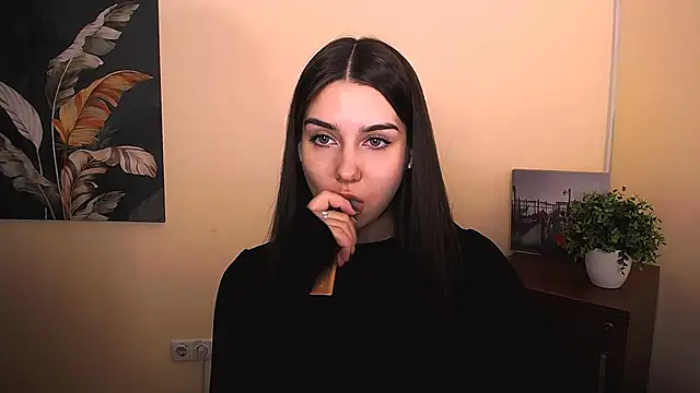 Snapshot of Lili_magic chatting on 24, 9, 2025 Lili magic online show from 24, 9, 2025