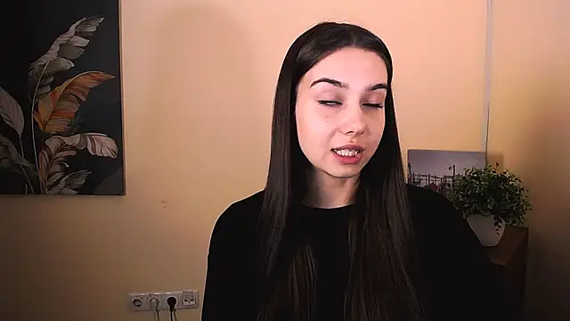 Snapshot of Lili_magic chatting on 28, 9, 2025 Lili magic online show from 28, 9, 2025