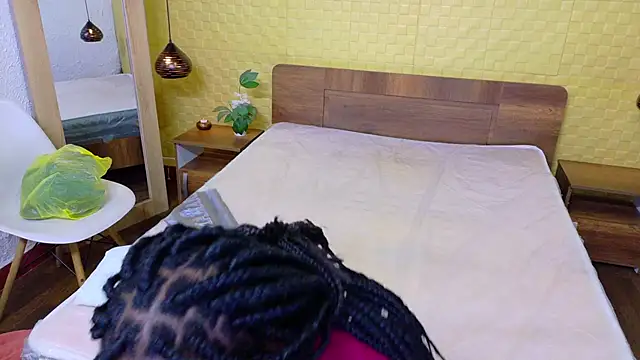 kiara evanss online show from 20, 11, 2025