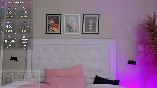 emma  smith1 online show from 20, 3, 2026