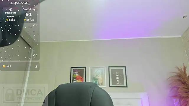 emma  smith1 online show from 31, 3, 2026