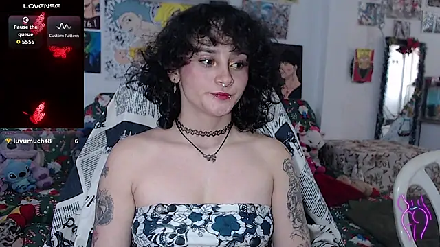 kitty22  online show from 17, 12, 2025