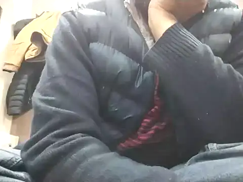 Snapshot of lund_lol chatting on 24, 1, 2025 lund lol online show from 24, 1, 2025