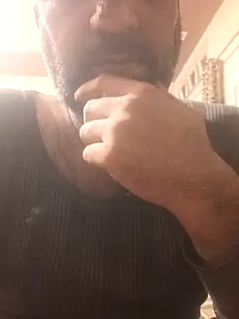 Snapshot of lund_lol chatting on 6, 3, 2025 lund lol online show from 6, 3, 2025