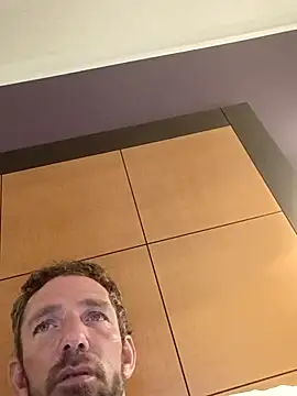 Treemandude online show from 15, 9, 2025