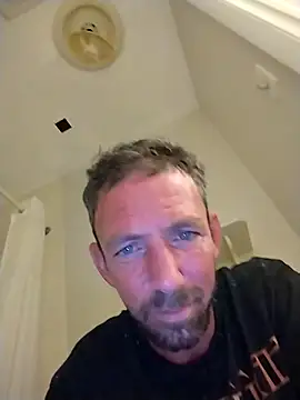 Treemandude online show from 23, 11, 2025