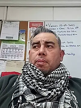 Manolete007x online show from 12, 9, 2025