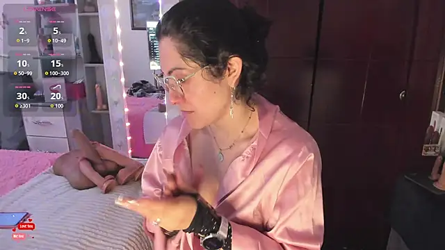 Snapshot of Rapunzeell_ chatting on 2, 7, 2026 Rapunzeell online show from 2, 7, 2026