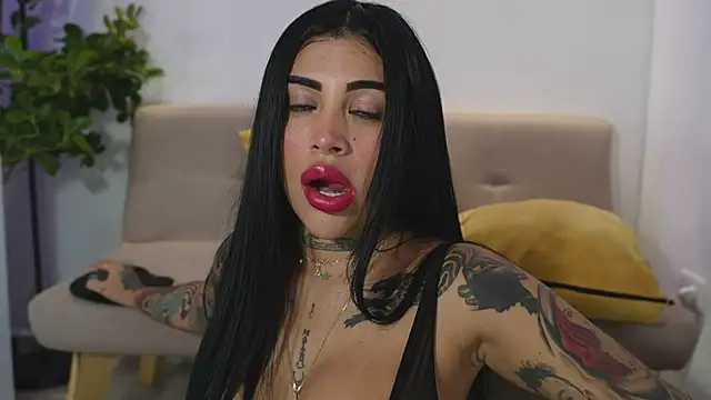 Snapshot of Sofhia_cruz chatting on 21, 5, 2026 Sofhia cruz online show from 21, 5, 2026