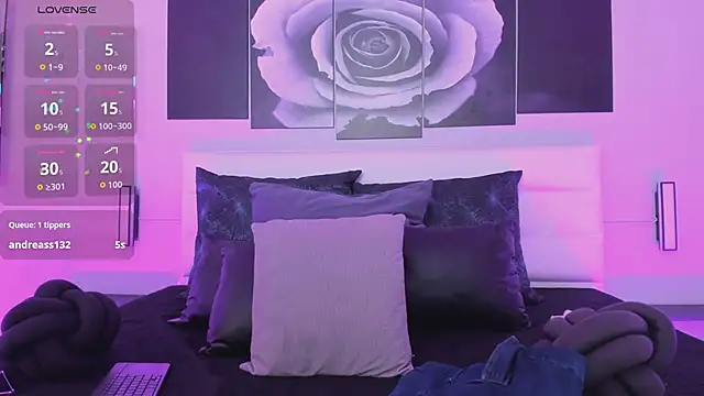 isabella simons online show from 28, 10, 2025