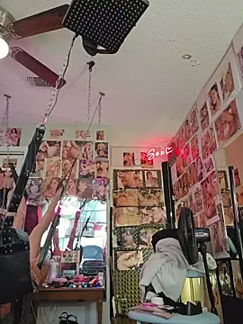 luvs2cumm69 online show from 23, 6, 2026