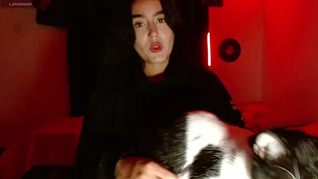 Snapshot of ludo_kitty chatting on 6, 7, 2026 ludo kitty online show from 6, 7, 2026