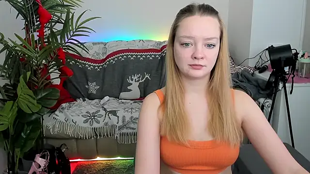 Radiants two online show from 14, 12, 2024