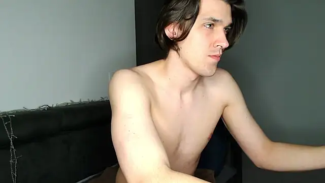 Snapshot of boy_next_door_1 chatting on 30, 11, 2025 boy next door 1 online show from 30, 11, 2025