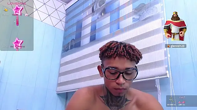 Snapshot of sexy_blacks_ chatting on 17, 1, 2025 sexy blacks online show from 17, 1, 2025