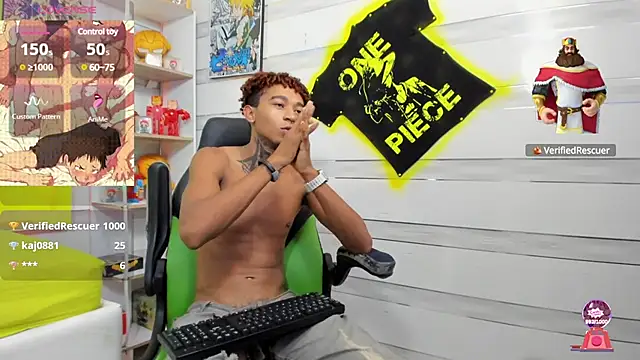 Snapshot of sexy_blacks_ chatting on 8, 2, 2025 sexy blacks online show from 8, 2, 2025