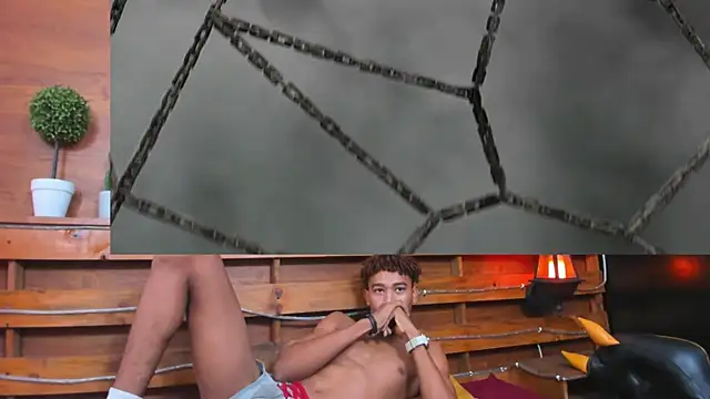 Snapshot of sexy_blacks_ chatting on 22, 2, 2025 sexy blacks online show from 22, 2, 2025