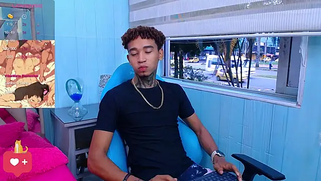 Snapshot of sexy_blacks_ chatting on 7, 3, 2025 sexy blacks online show from 7, 3, 2025